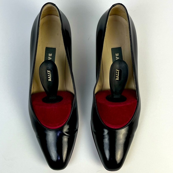 Bally Tipin Style Flex Black Leather Heels Gold Accent Size 39 - Picture 3 of 13